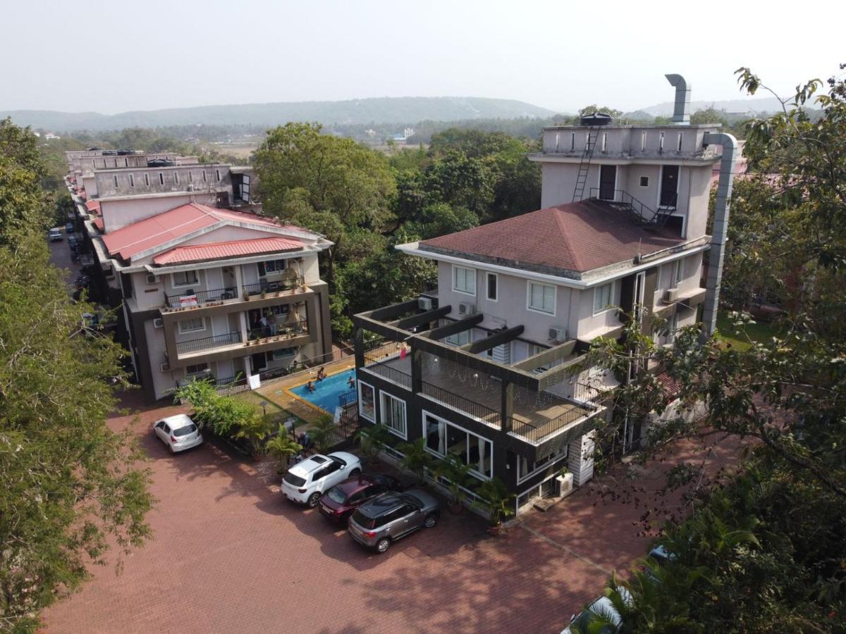 4Bhk Stunning Apartment With Pool 2Bhkx2 Старый Гоа Экстерьер фото